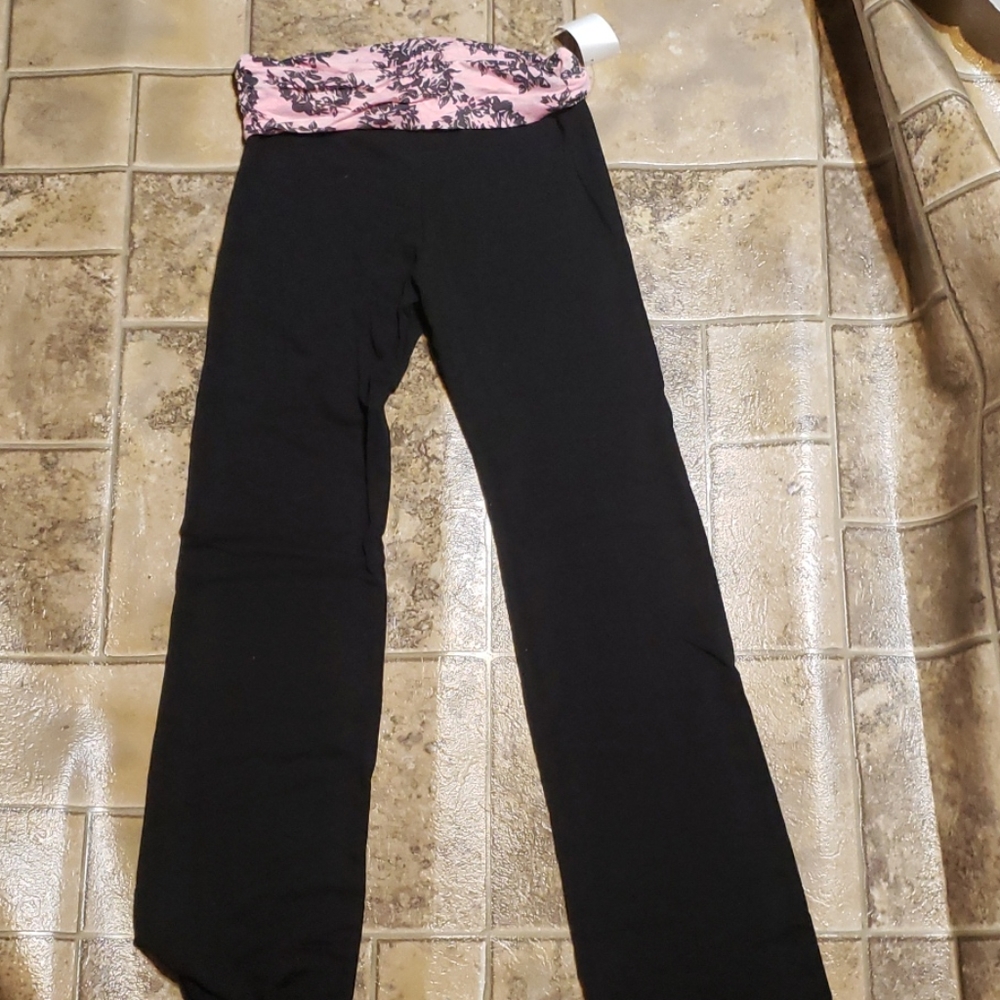 Yoga pants